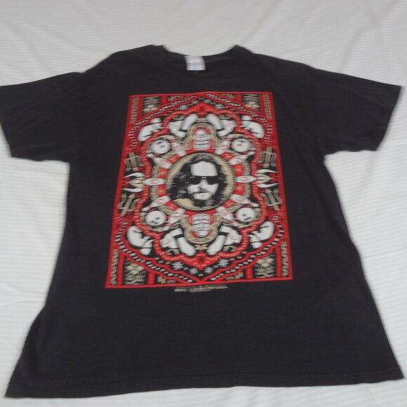 THE BIG LEBOWSKI RUG PATTERN BOWLING PIN TEE BLACK MEDIUM T-SHIRT L198 - Picture 6 of 8